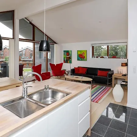 4 Person In Bogense-by Traum *